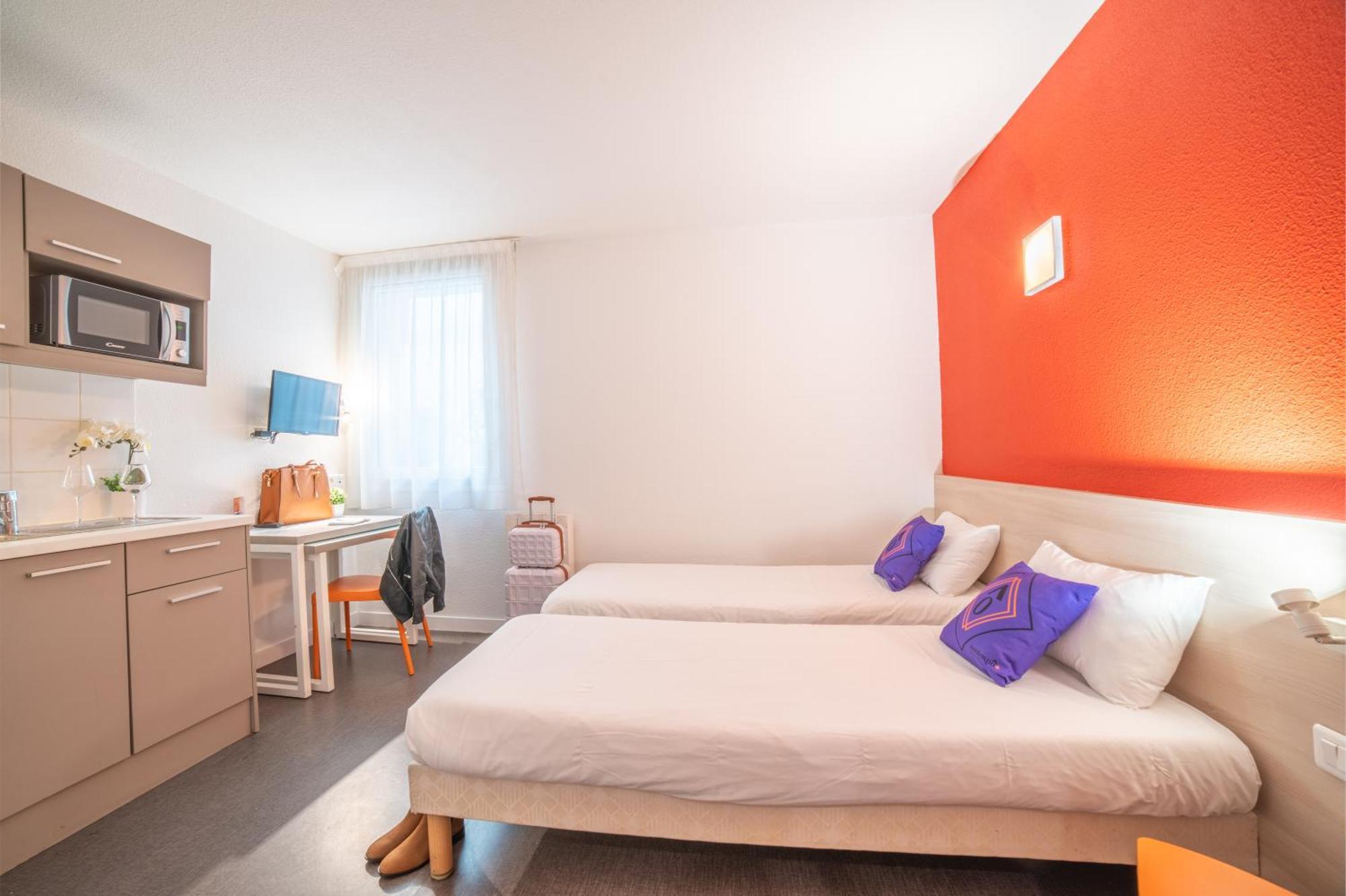 Montempo Apparthotel Paris-Velizy Bagian luar foto