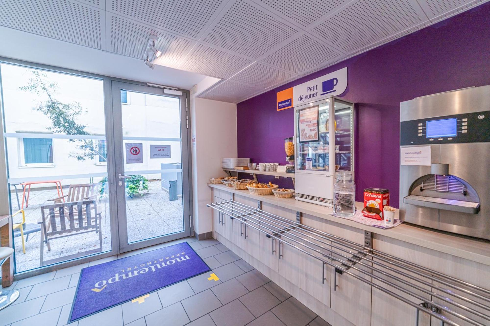Montempo Apparthotel Paris-Velizy Bagian luar foto